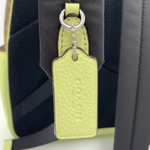 COACH NWT COURT BACKPACK IN SIGNATURE CANVAS KHAKI PALE LIME COLOR - Picture 4 of 16